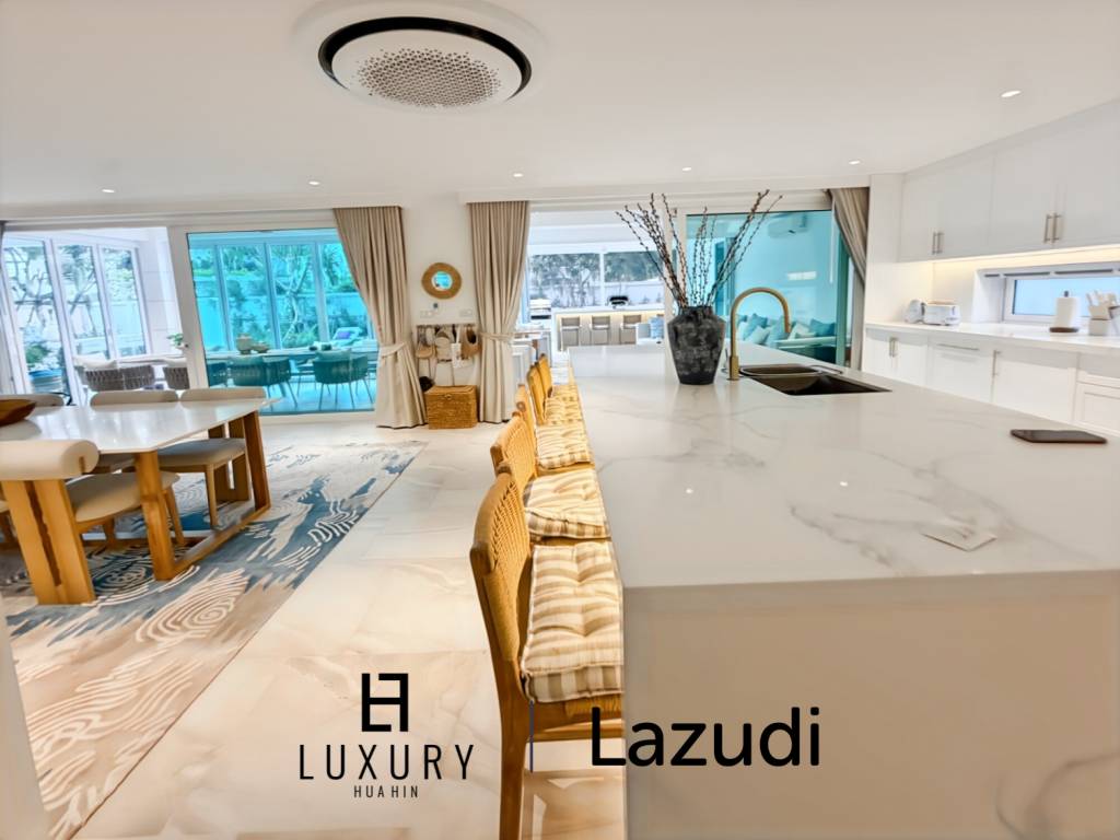 Stunning Luxury 2-Storey Pool Villa - Ultimate Modern Living