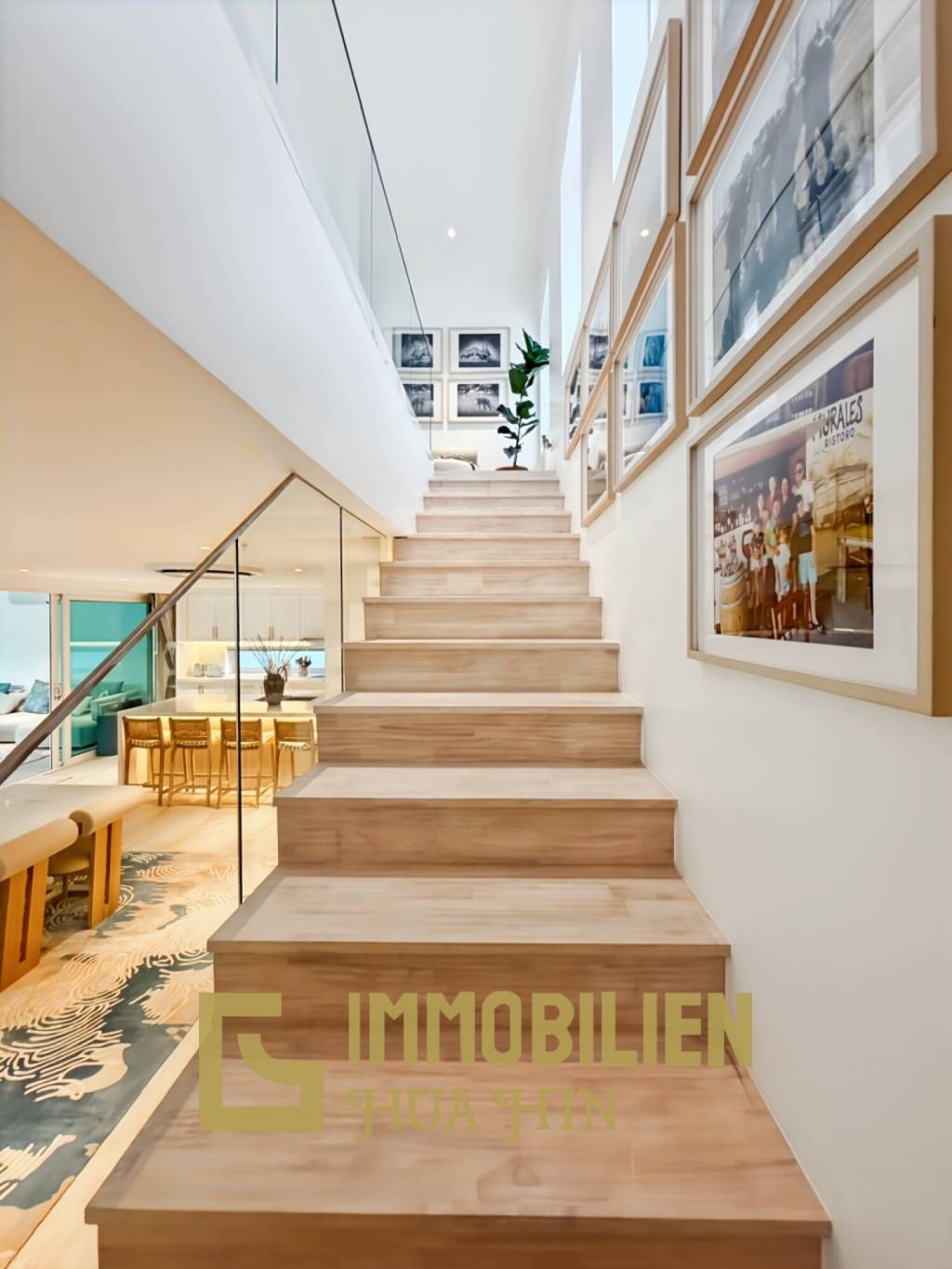 Brandneu / 4 Schlafzimmer / 10 m x 5 m Pool