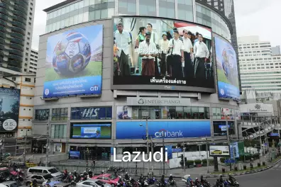 Spacious Office Space in Interchange 21 Bangkok