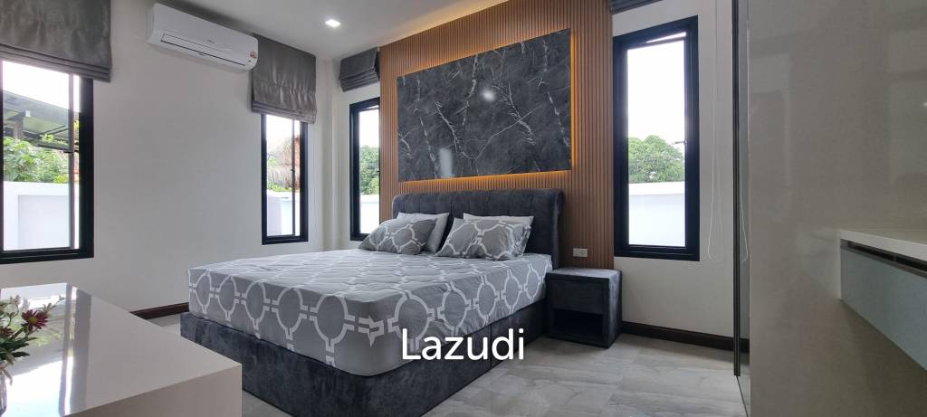 3 Bed 4 Bath 165 SQ.M. Bangsaray Pool Villa