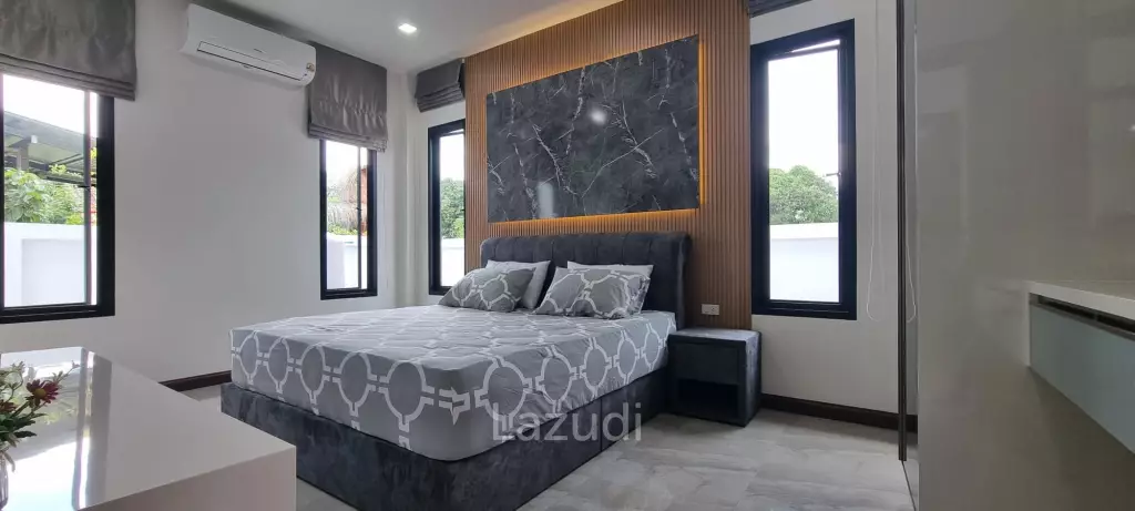 3 Bed 4 Bath 165 SQ.M. Bangsaray Pool Villa
