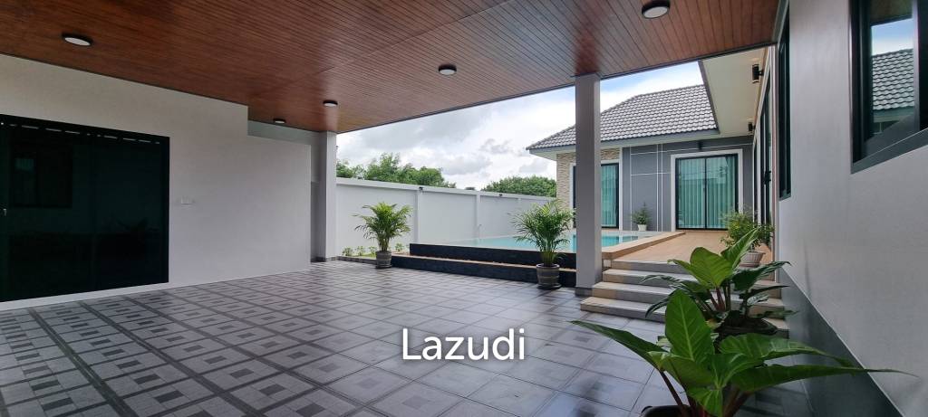 3 Bed 4 Bath 165 SQ.M. Bangsaray Pool Villa
