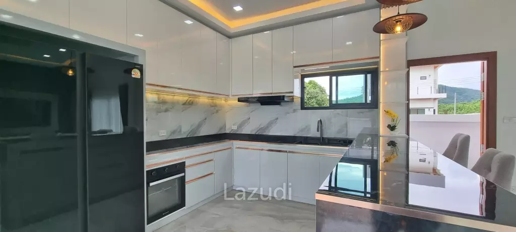 3 Bed 4 Bath 165 SQ.M. Bangsaray Pool Villa