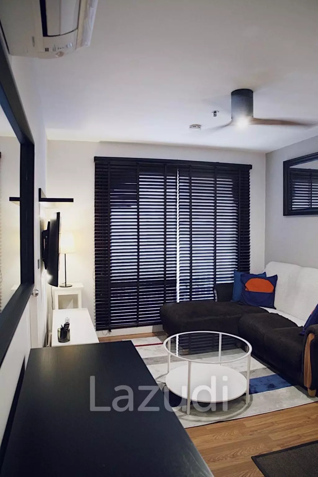 1 Bedroom 1 Bathroom 43.84 Sq.m Sukhumvit Plus