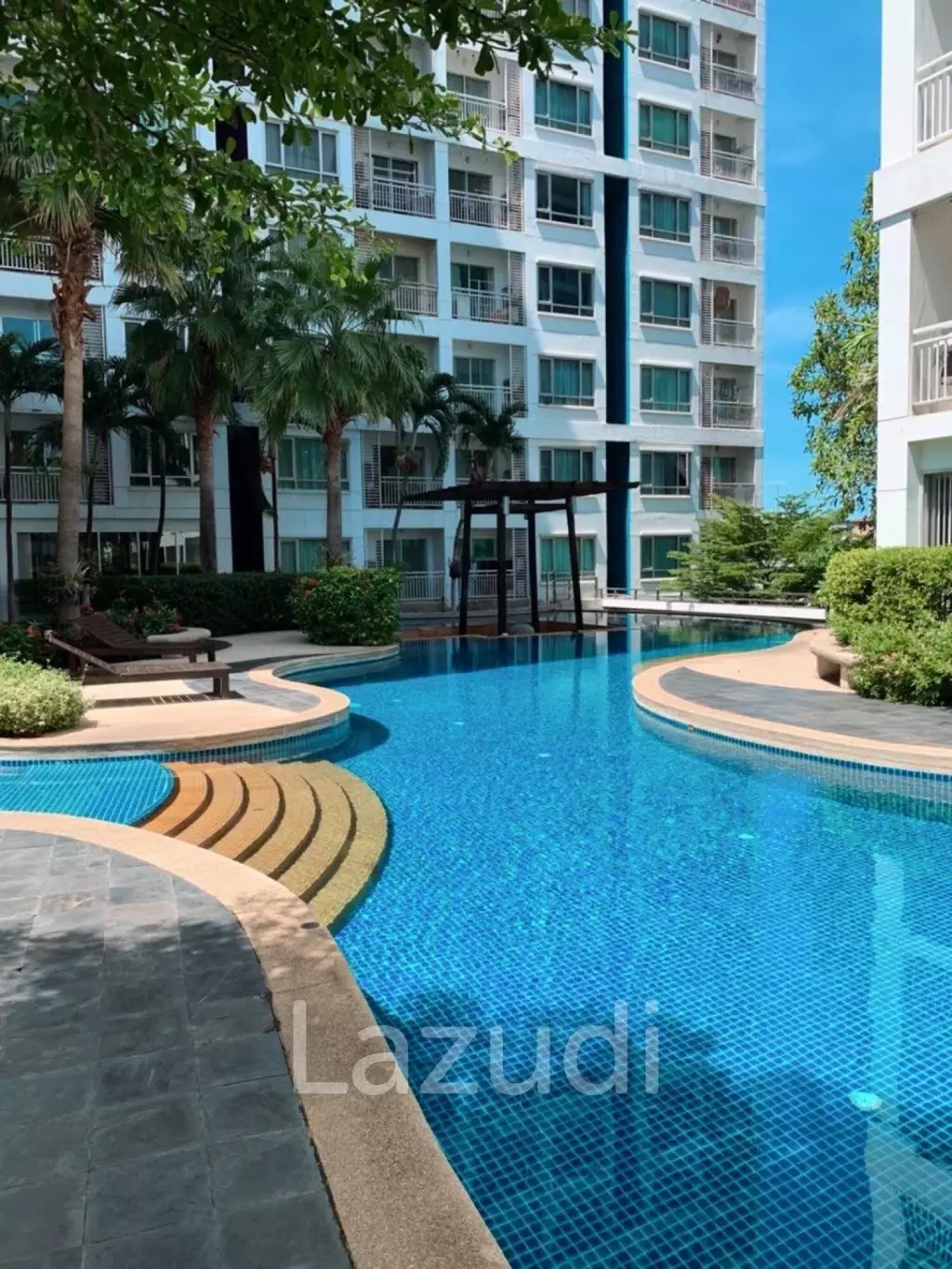 1 Bedroom 1 Bathroom 43.84 Sq.m Sukhumvit Plus