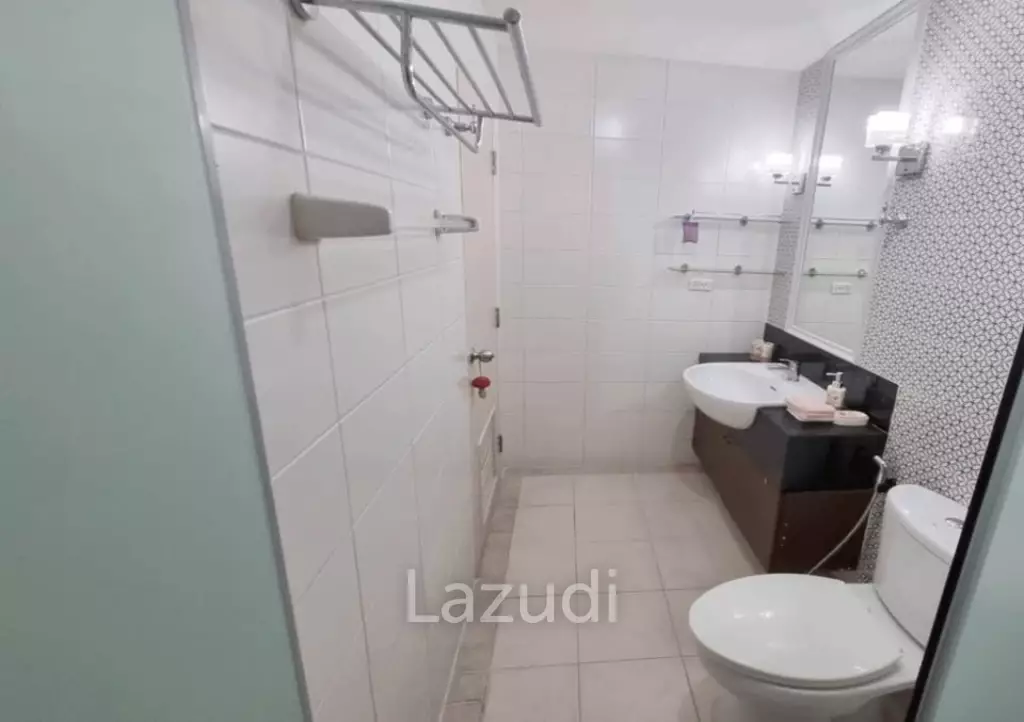 1 Bedroom 1 Bathroom 44 Sq.m Sukhumvit Plus