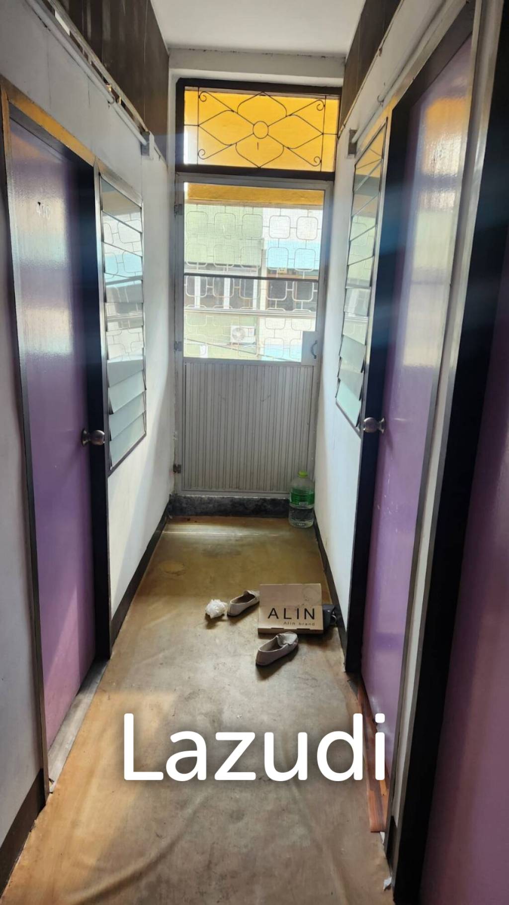 Multi-purpose Townhouse in Thung Wat Don Sathon