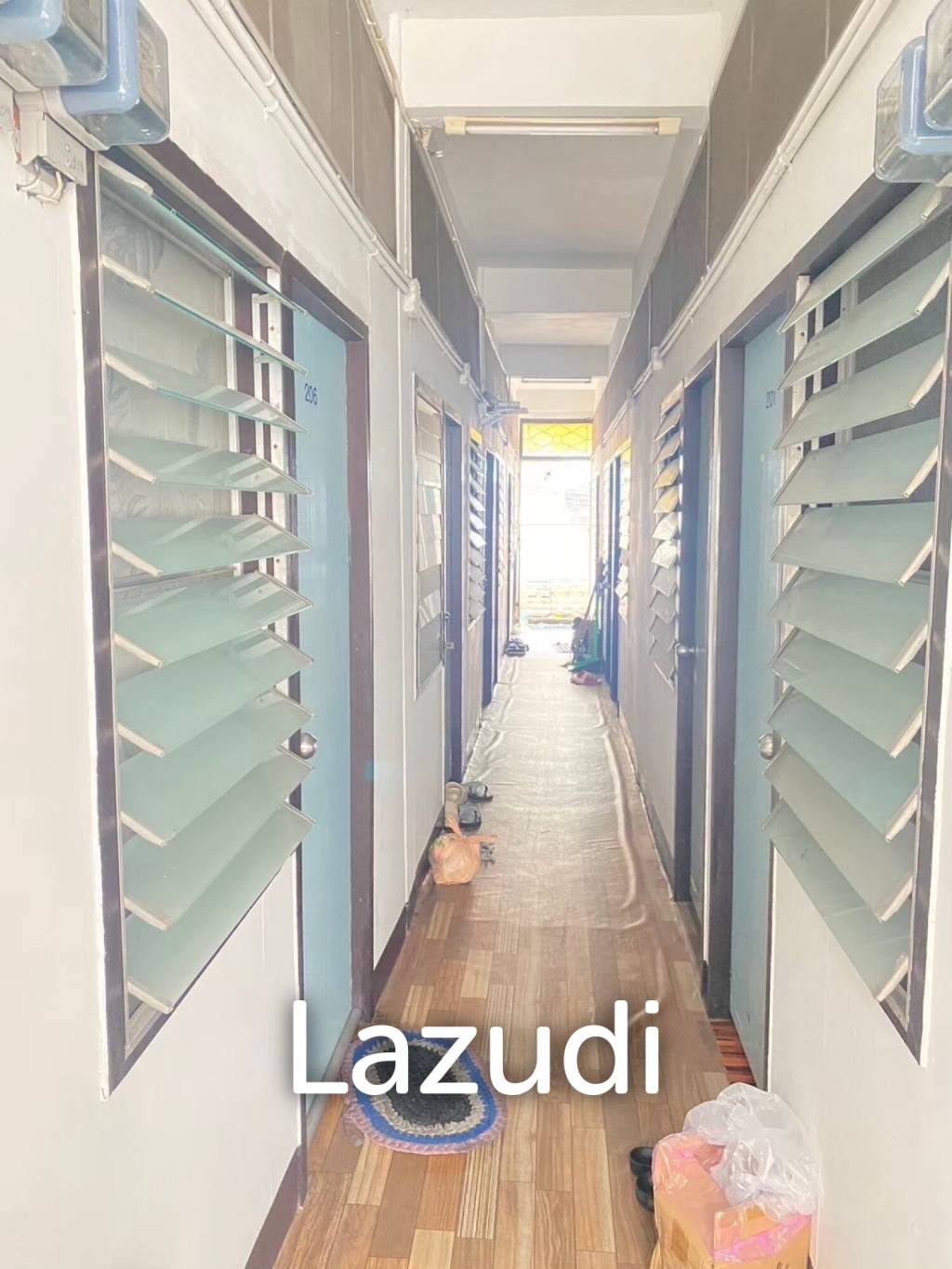Multi-purpose Townhouse in Thung Wat Don Sathon