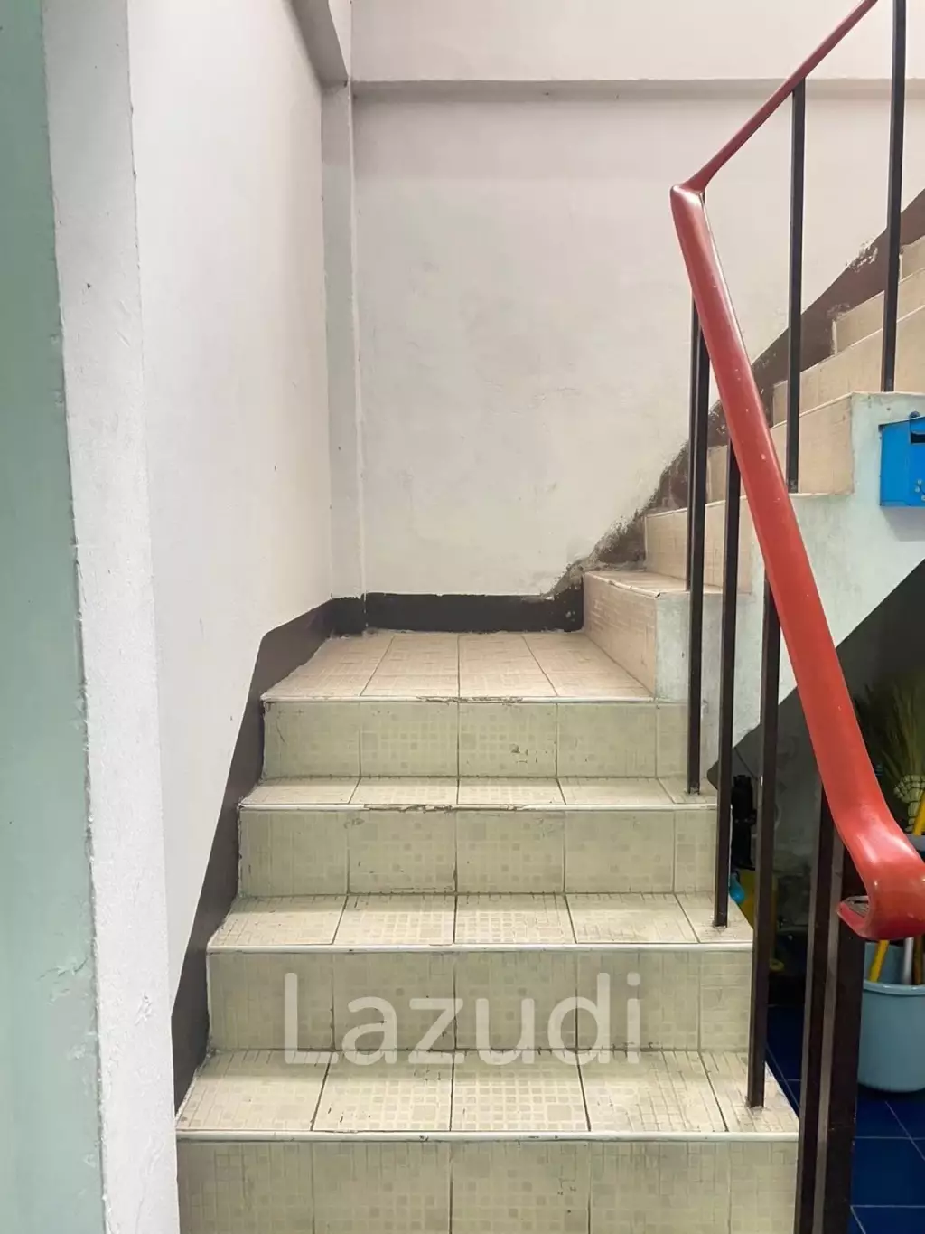 Multi-purpose Townhouse in Thung Wat Don Sathon