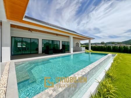 Bergblick / 800 qm Grundstück / 4 Schlafzimmer