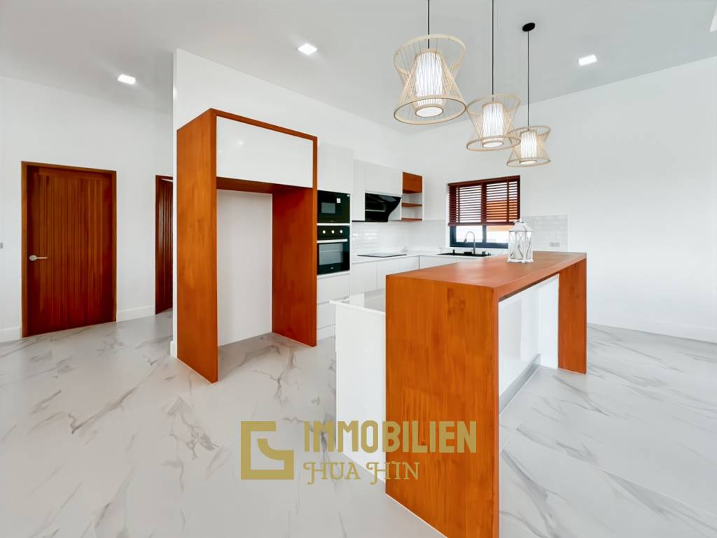 Bergblick / 800 qm Grundstück / 4 Schlafzimmer