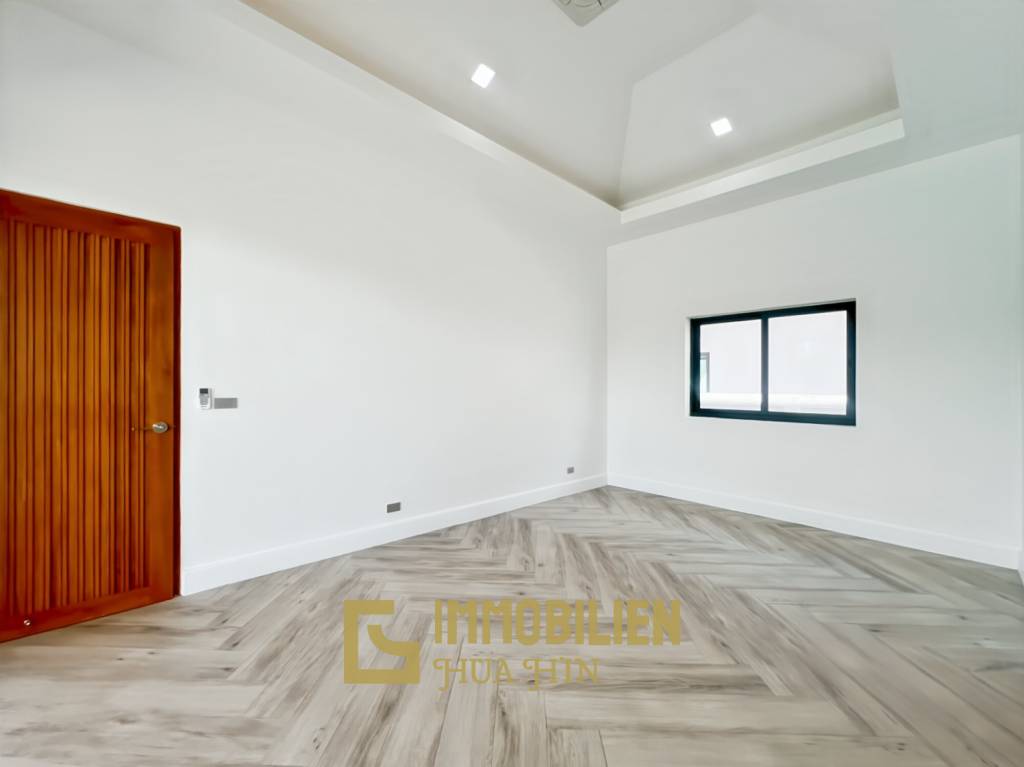 Bergblick / 800 qm Grundstück / 4 Schlafzimmer