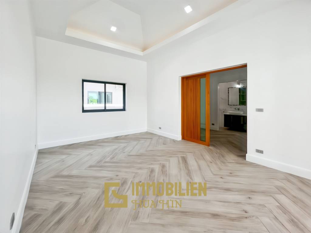 Bergblick / 800 qm Grundstück / 4 Schlafzimmer