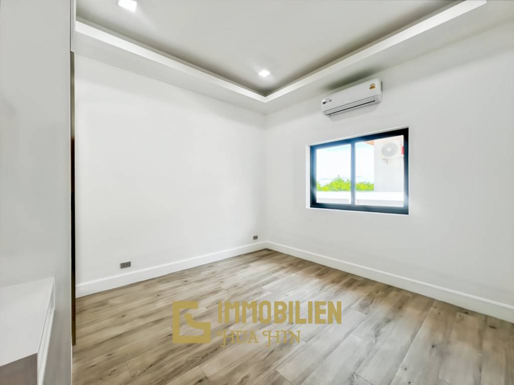 Bergblick / 800 qm Grundstück / 4 Schlafzimmer