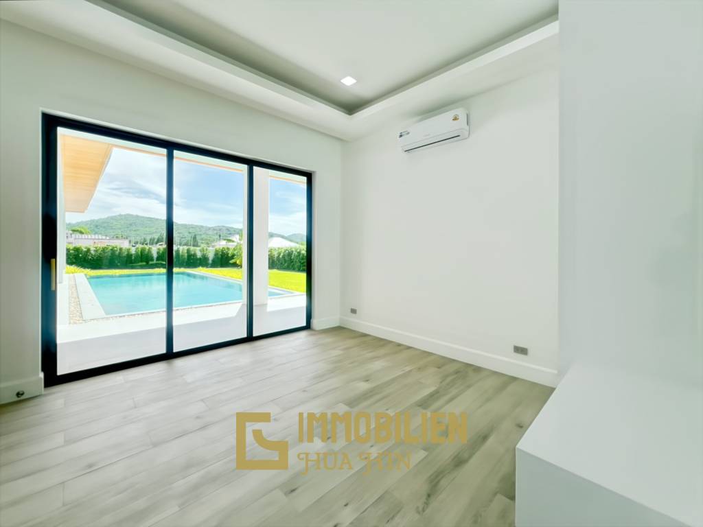 Bergblick / 800 qm Grundstück / 4 Schlafzimmer