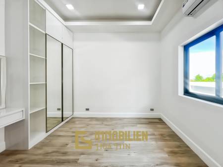 Bergblick / 800 qm Grundstück / 4 Schlafzimmer