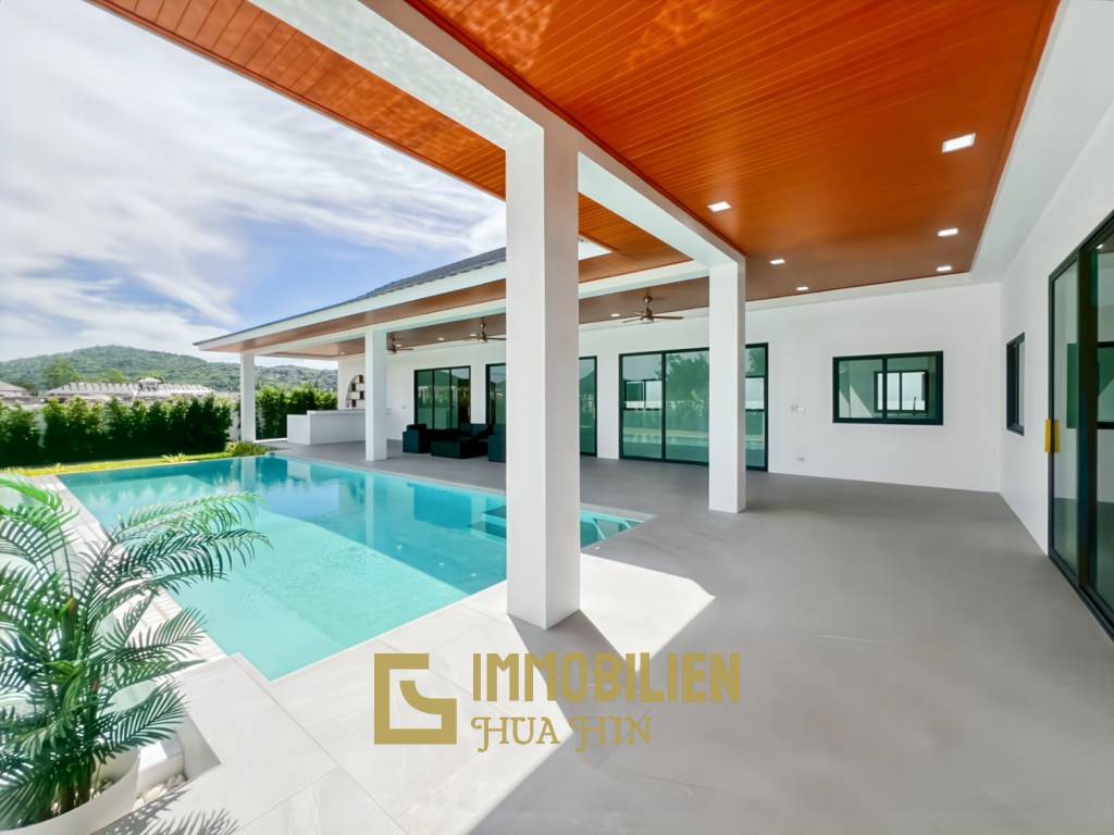 12 Meter Infinitypool / 4 Schlafzimmer / 800 qm Grundstück