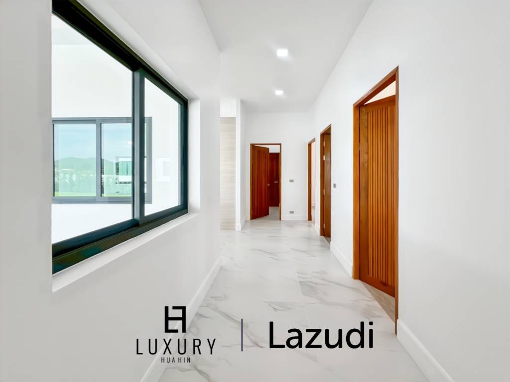 Piscine à débordement de 12 mètres / 4 chambres / terrain de 800 m²