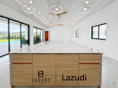 Piscine à débordement de 12 mètres / 4 chambres / terrain de 800 m²