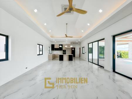 12 Meter Infinitypool / 4 Schlafzimmer / 800 qm Grundstück