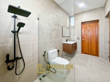 12 Meter Infinitypool / 4 Schlafzimmer / 800 qm Grundstück