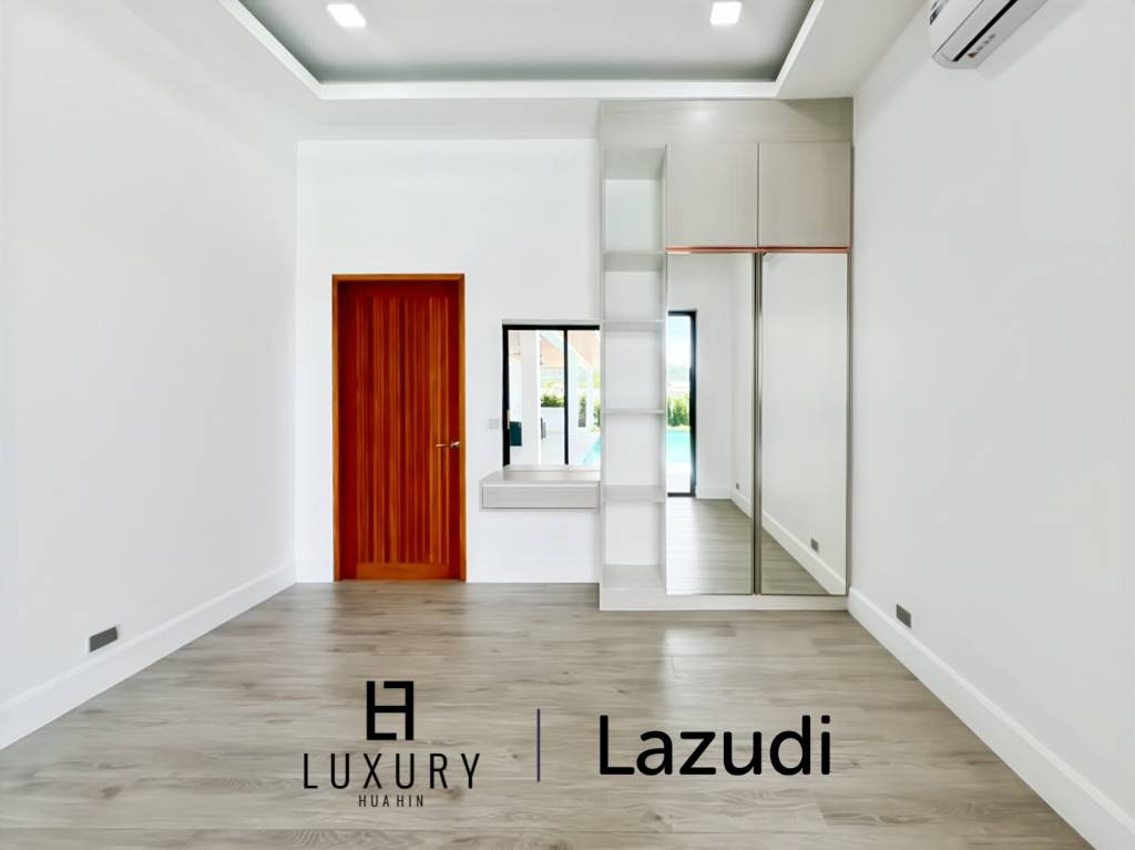 Piscine à débordement de 12 mètres / 4 chambres / terrain de 800 m²