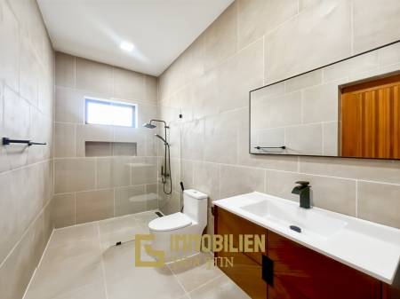 12 Meter Infinitypool / 4 Schlafzimmer / 800 qm Grundstück