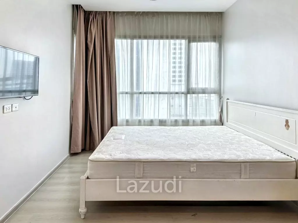 2 Bed 2 Bath 62 SQ.M Life Ratchadapisek