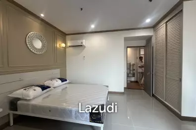 1 Bedroom 1 bathroom Condo 65 sqm. at Baan Chaopraya