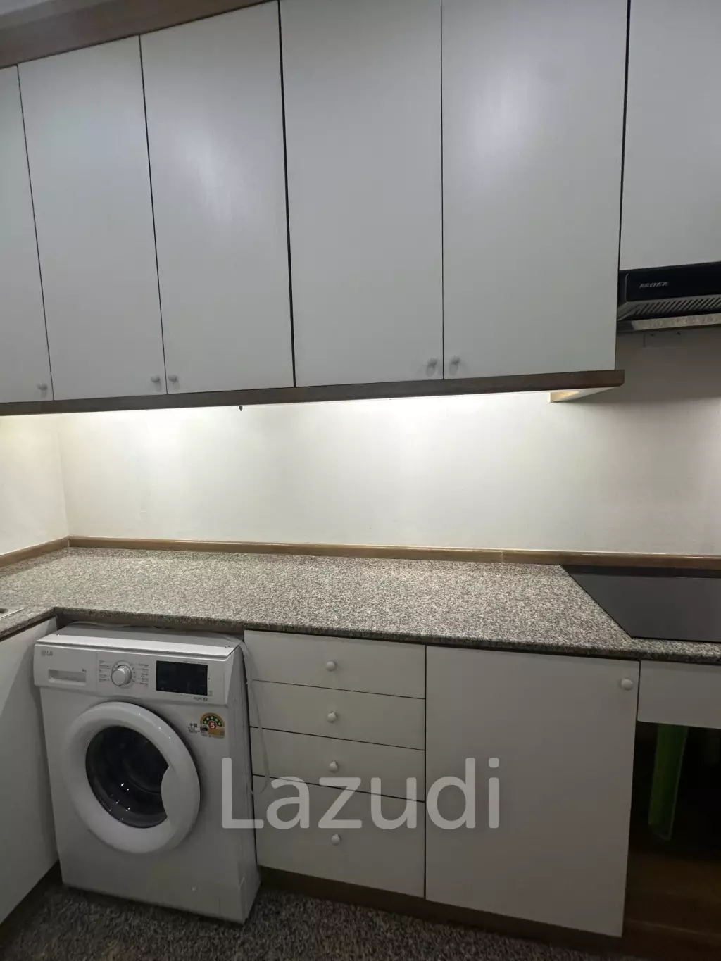 1 Bedroom 1 bathroom Condo 65 sqm. at Baan Chaopraya