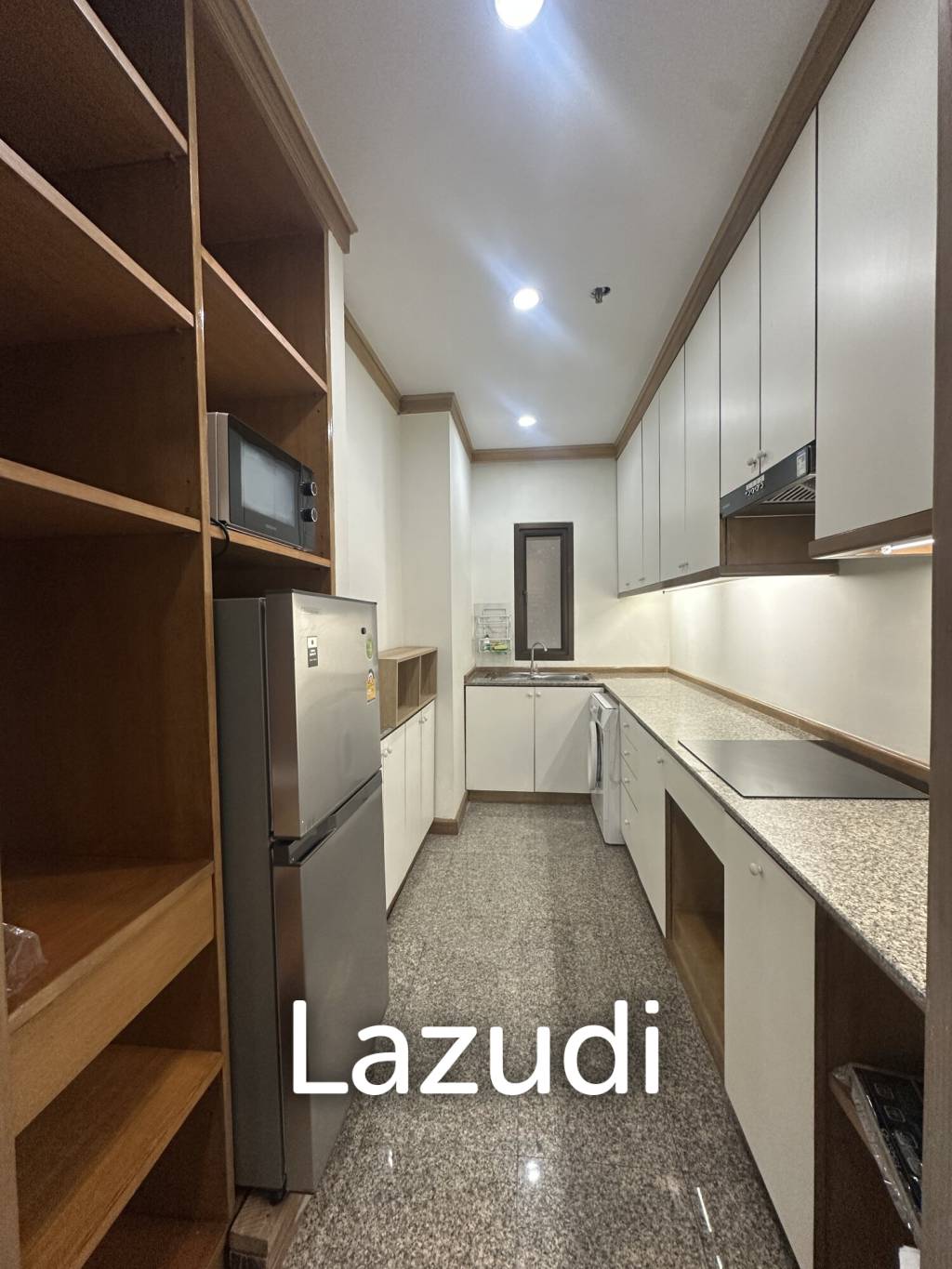 1 Bedroom 1 bathroom Condo 65 sqm. at Baan Chaopraya