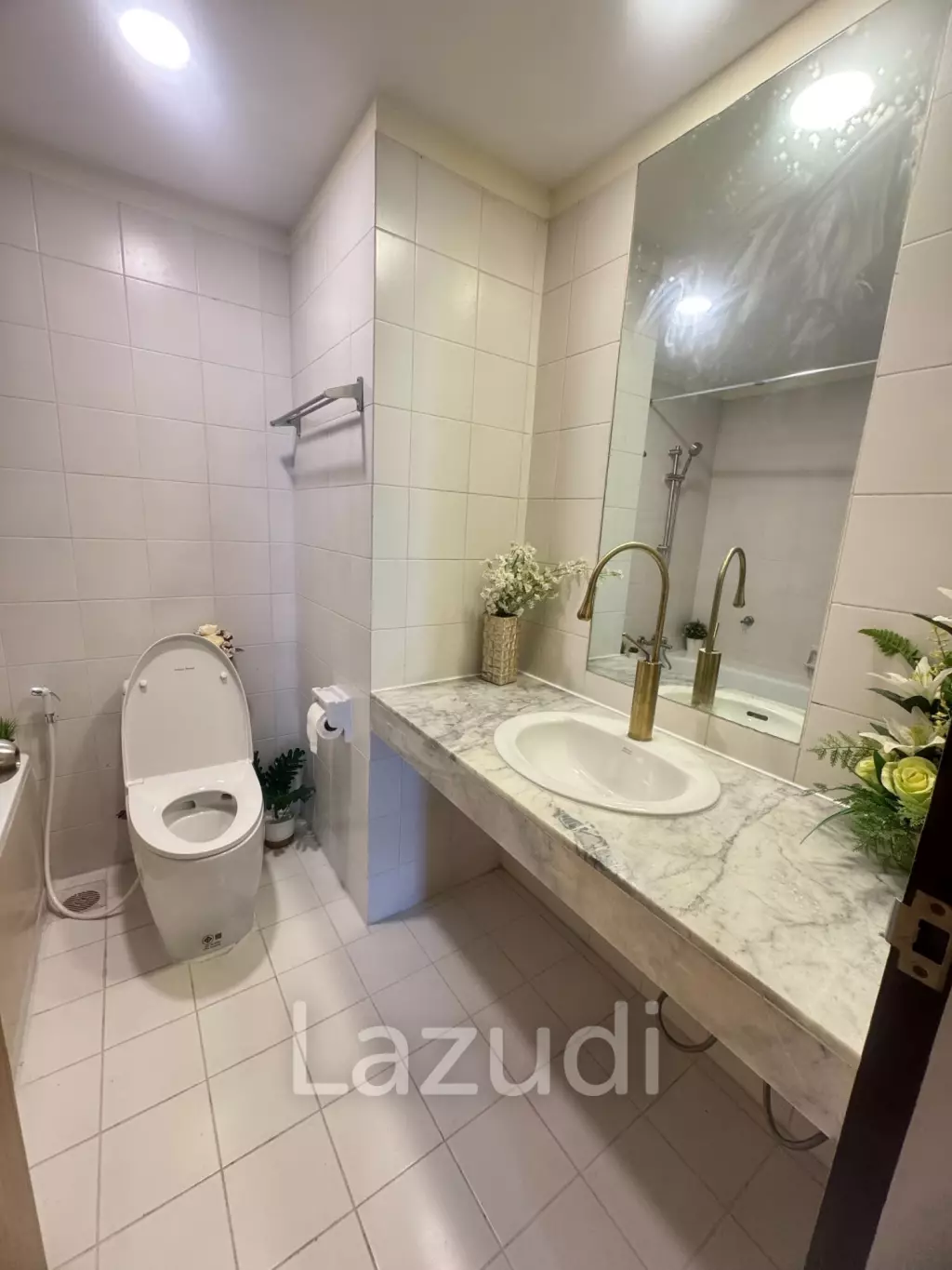 1 Bed 1 Bath 63 SQ.M Icon III