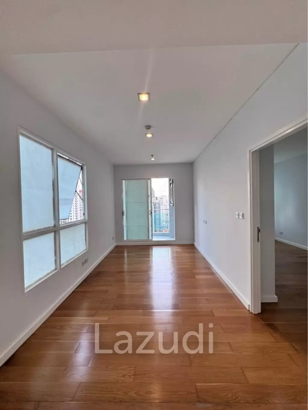1 Bed 1 Bath 42 SQ.M Condolette Ize Ratchathewi
