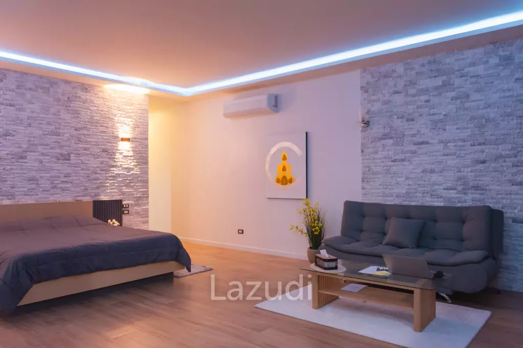 Modern Luxury  3 Bed Pool Villa in 1 Rai land