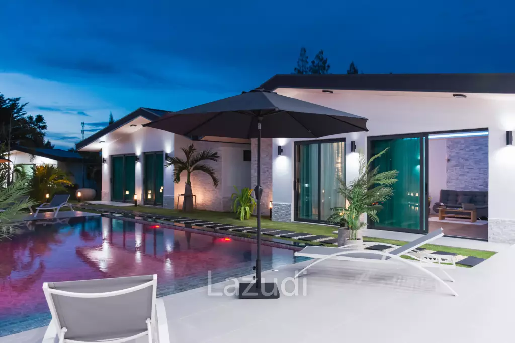 Modern Luxury  3 Bed Pool Villa in 1 Rai land