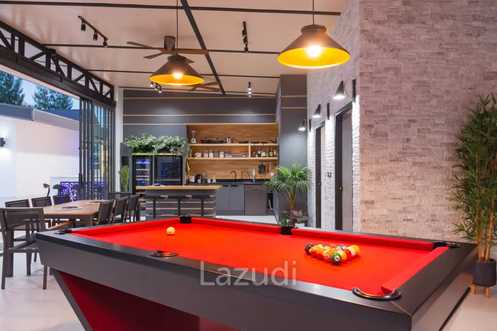 Modern Luxury  3 Bed Pool Villa in 1 Rai land