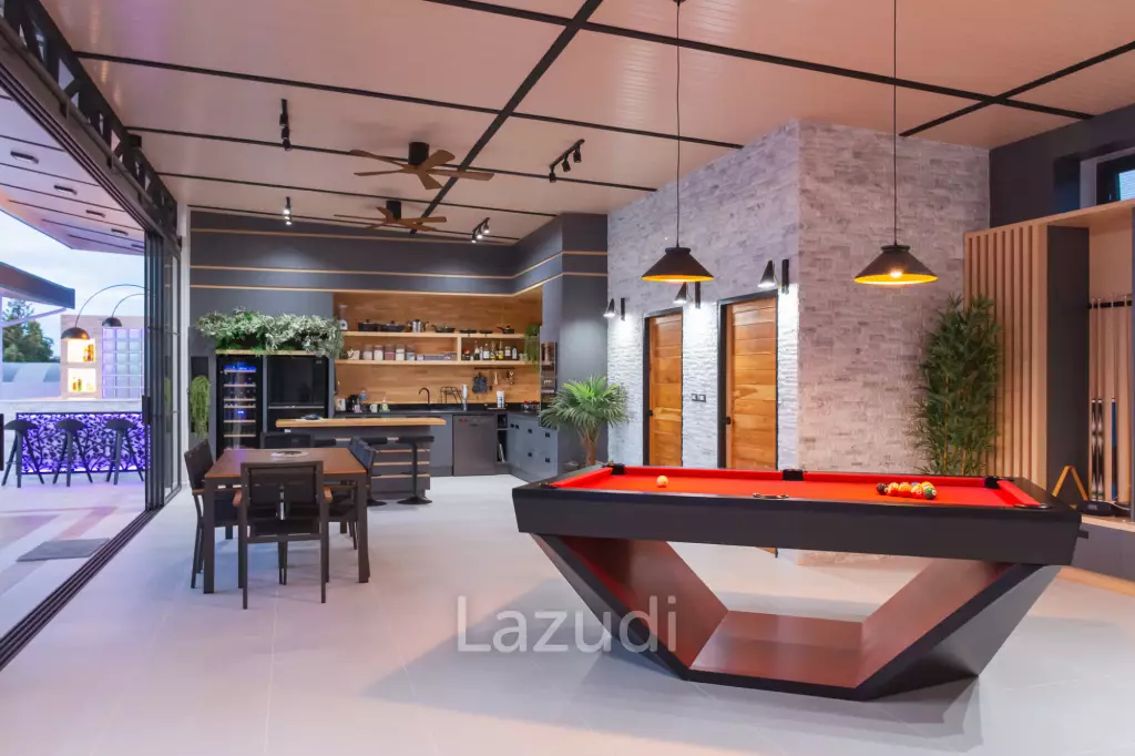 Modern Luxury  3 Bed Pool Villa in 1 Rai land