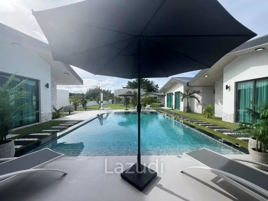 Modern Luxury  3 Bed Pool Villa in 1 Rai land