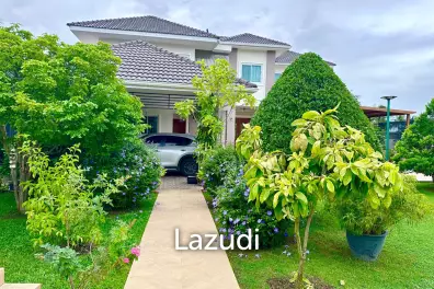 580 sqm modern villa with vast gardens in Hua Hin