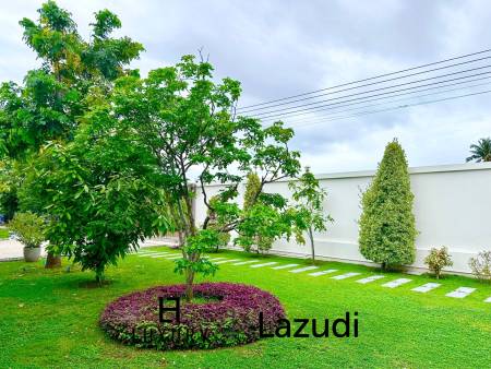 Green Canopy, Hin Lek Fay: Luxury Private Estate 2 rai land