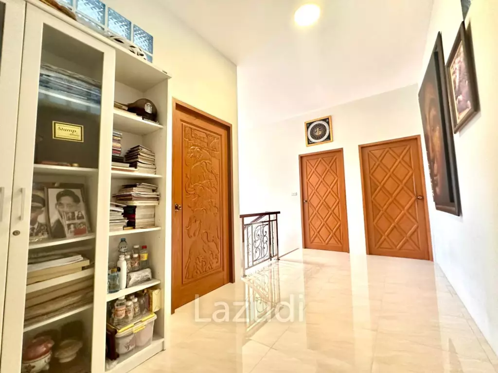 580 sqm modern villa with vast gardens in Hua Hin