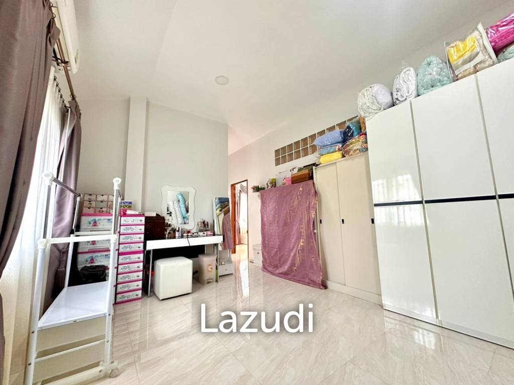 580 sqm modern villa with vast gardens in Hua Hin