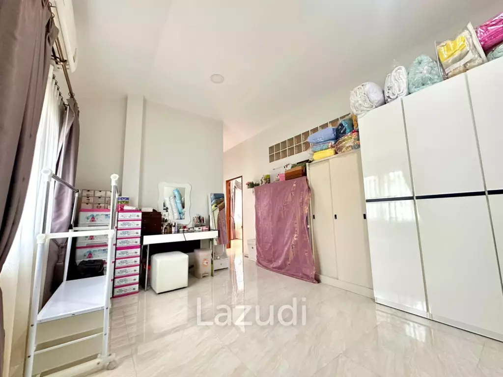 580 sqm modern villa with vast gardens in Hua Hin