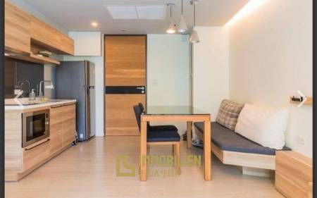 Wan Vayla Hua Hin Condo mit Balkon und Meerblick