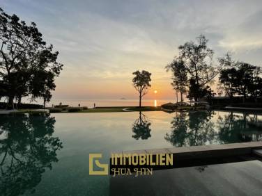 Wan Vayla Hua Hin Condo mit Balkon und Meerblick