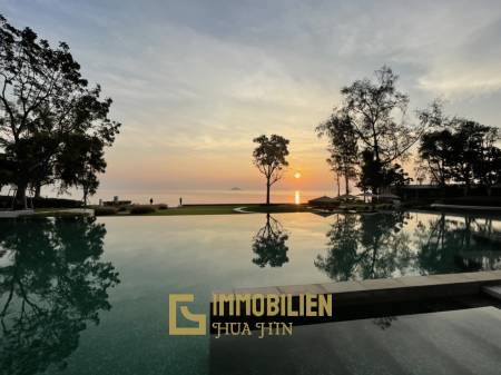 Wan Vayla Hua Hin Condo mit Balkon und Meerblick