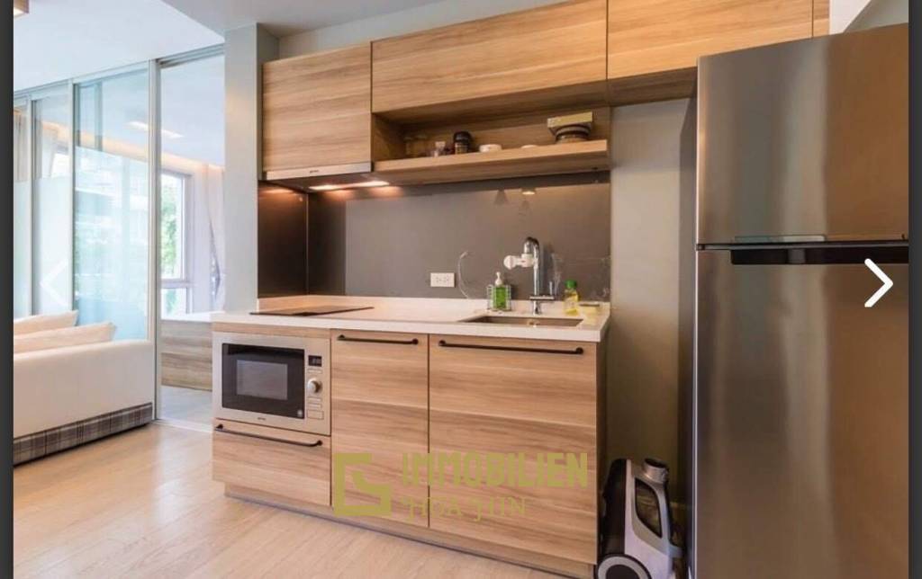 Wan Vayla Hua Hin Condo mit Balkon und Meerblick