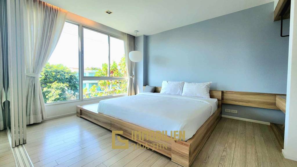 Luxuriöse 2-Schlafzimmer-Wohnung in Wan Vayla, Hua Hin