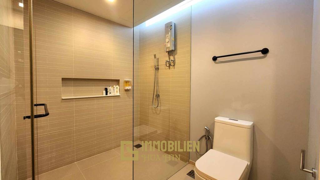 Luxuriöse 2-Schlafzimmer-Wohnung in Wan Vayla, Hua Hin