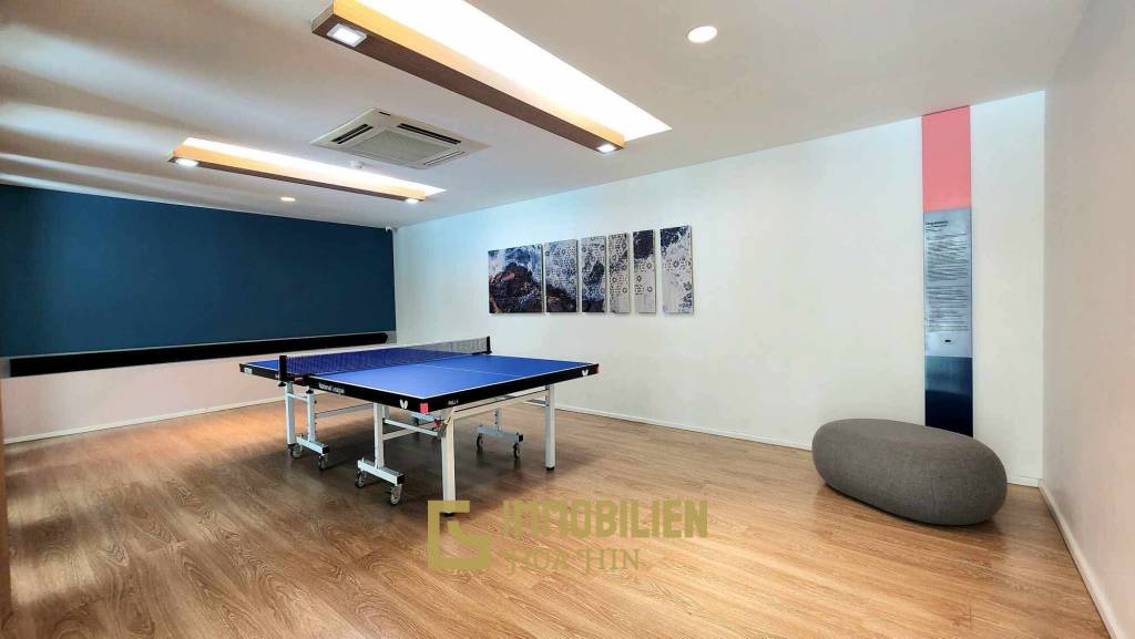 Luxuriöse 2-Schlafzimmer-Wohnung in Wan Vayla, Hua Hin